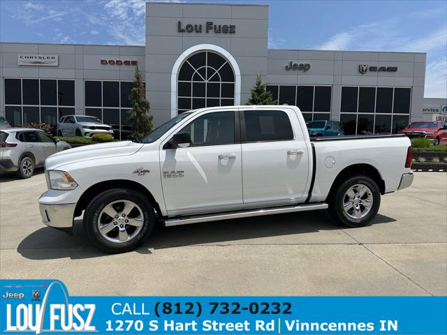 2017 RAM 1500 Big Horn Crew Cab 4x4 57 Box