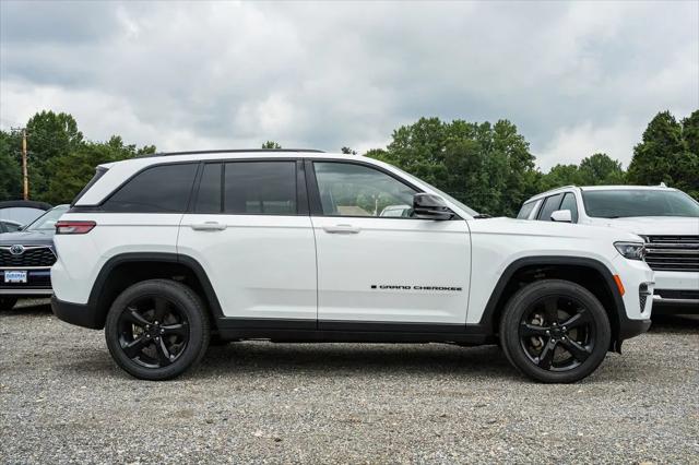 2023 Jeep Grand Cherokee Altitude 4x4