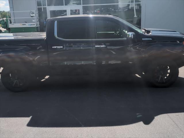 2021 Chevrolet Silverado 1500 4WD Crew Cab Short Bed LTZ