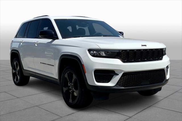 2025 Jeep Grand Cherokee GRAND CHEROKEE ALTITUDE 4X4