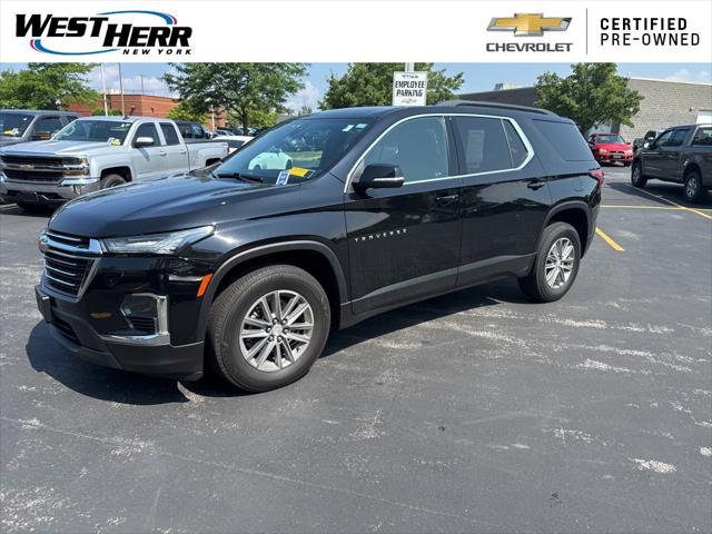 2023 Chevrolet Traverse AWD LT Leather