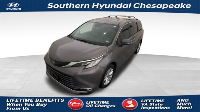 2022 Toyota Sienna Limited