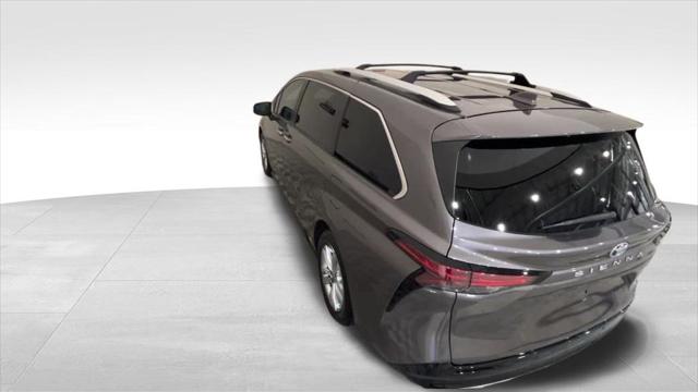 2022 Toyota Sienna Limited
