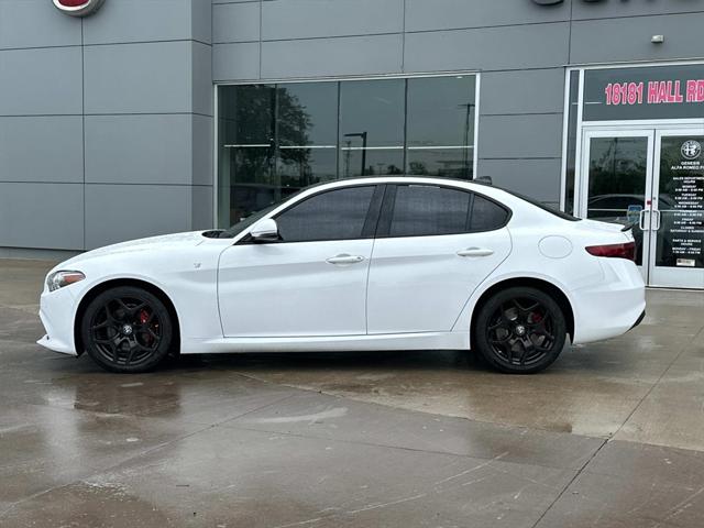 2022 Alfa Romeo Giulia Ti AWD