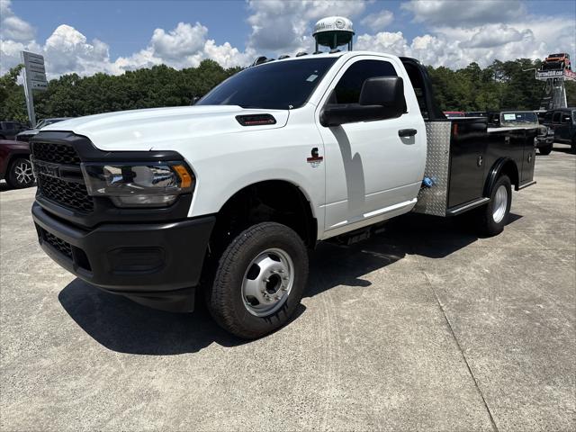 2024 RAM 3500 Chassis Tradesman/SLT