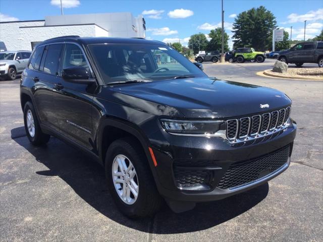 2024 Jeep Grand Cherokee Laredo 4x4