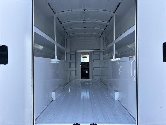 2025 Chevrolet Express Cutaway Work Van