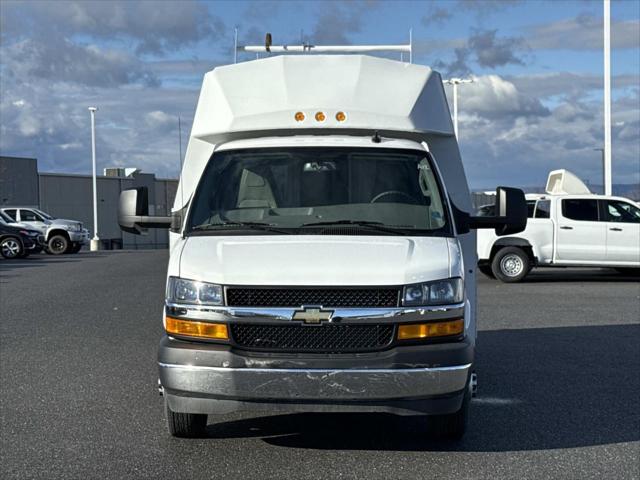 2025 Chevrolet Express Cutaway Work Van