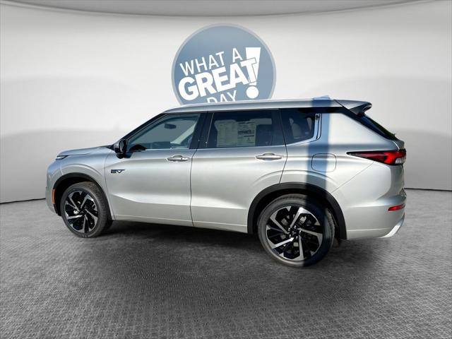 2025 Mitsubishi Outlander PHEV SEL S-AWC