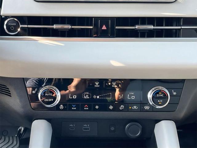 2025 Mitsubishi Outlander PHEV SEL S-AWC