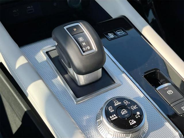 2025 Mitsubishi Outlander PHEV SEL S-AWC