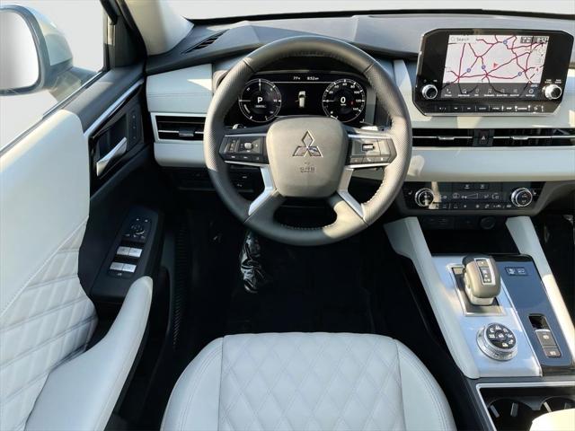 2025 Mitsubishi Outlander PHEV SEL S-AWC