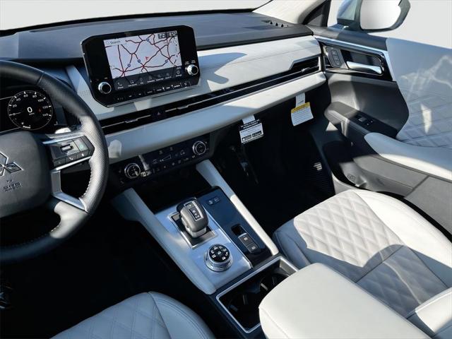 2025 Mitsubishi Outlander PHEV SEL S-AWC