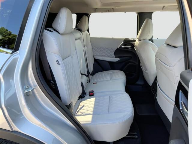 2025 Mitsubishi Outlander PHEV SEL S-AWC