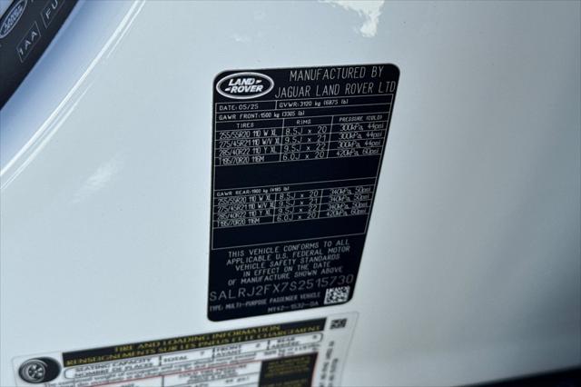 2025 Land Rover Discovery P300 S