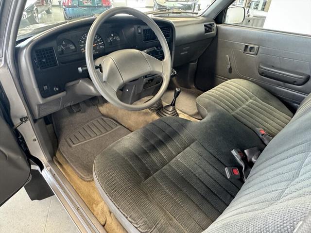 1994 Toyota 4WD Trucks DX