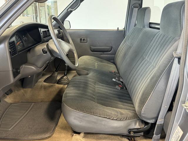 1994 Toyota 4WD Trucks DX