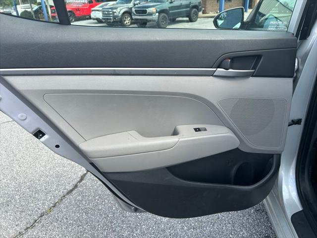 Used 2017 Hyundai Elantra For Sale in Muscle Shoals, AL