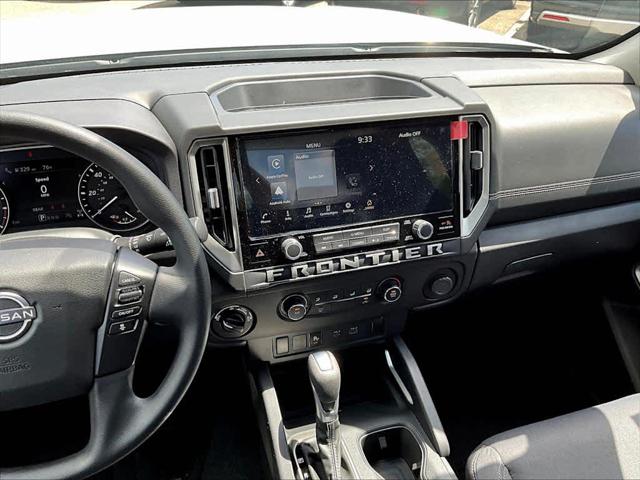 2025 Nissan Frontier King Cab SV 4x4