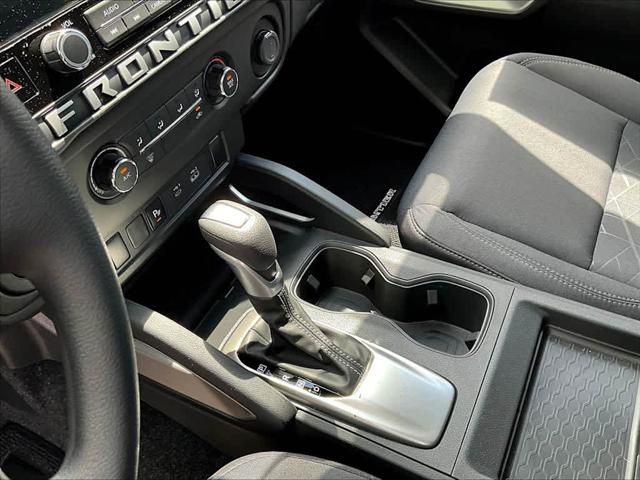 2025 Nissan Frontier King Cab SV 4x4