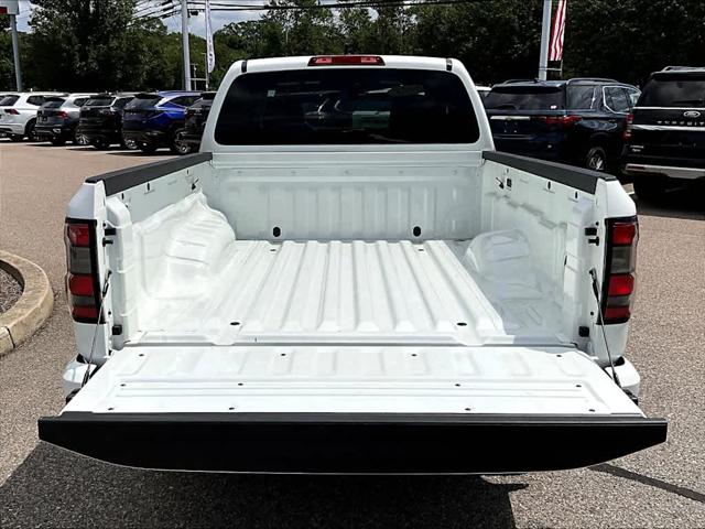 2025 Nissan Frontier King Cab SV 4x4