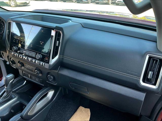 2025 Nissan Frontier King Cab SV 4x4