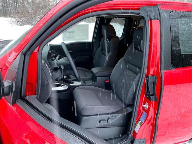 2025 Nissan Frontier King Cab SV 4x4