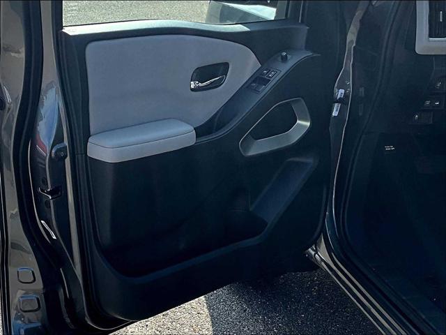 2025 Nissan Frontier King Cab SV 4x4