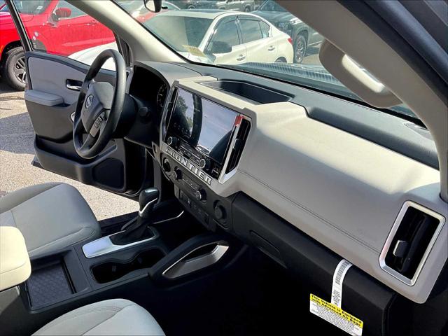 2025 Nissan Frontier King Cab SV 4x4