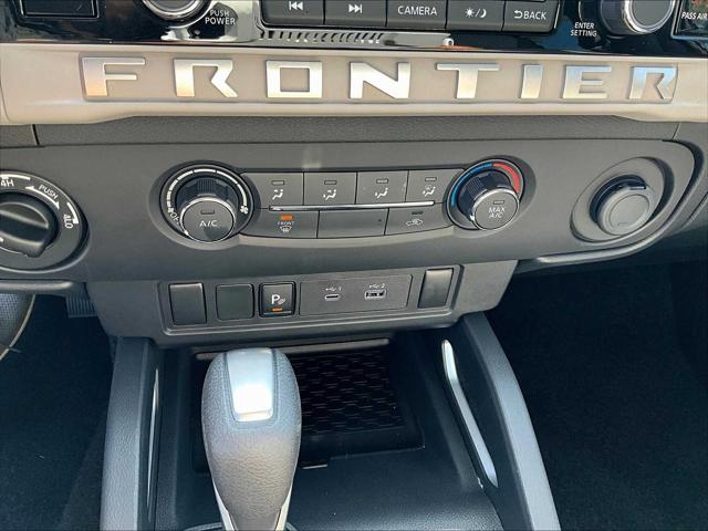2025 Nissan Frontier King Cab SV 4x4
