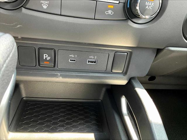 2025 Nissan Frontier King Cab SV 4x4