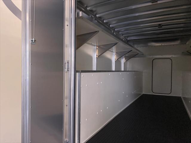 2026 Ford E-450 Cutaway E-450 DRW 158 WB
