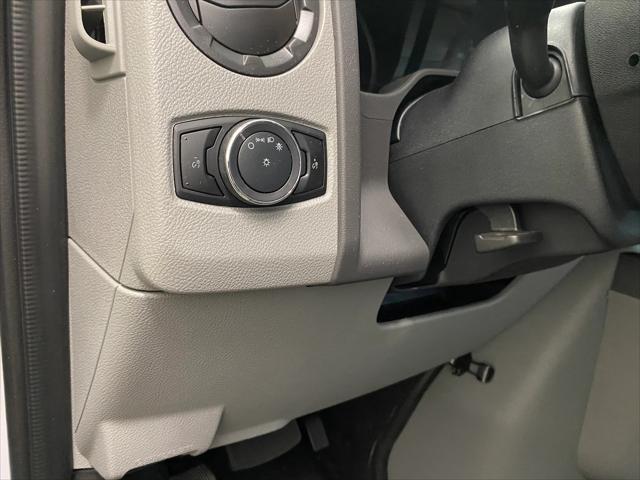 2026 Ford E-450 Cutaway E-450 DRW 158 WB