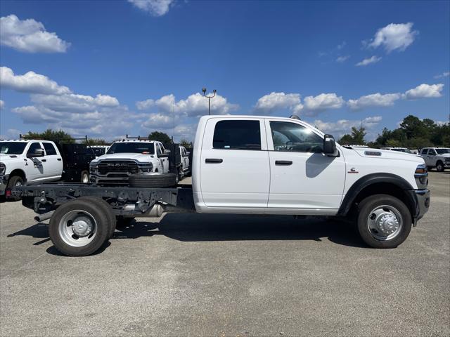 2026 RAM Ram 5500 Chassis Cab RAM 5500 TRADESMAN CHASSIS CREW CAB 4X4 60 CA 2026 RAM Ram 5500 Chassis Cab RAM 5500 TRADESMAN CHASSIS CREW CAB 4X4 60 CA