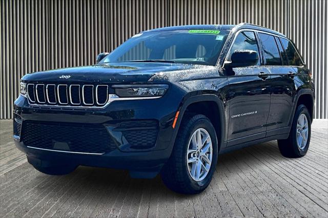2025 Jeep Grand Cherokee GRAND CHEROKEE LAREDO X 4X4