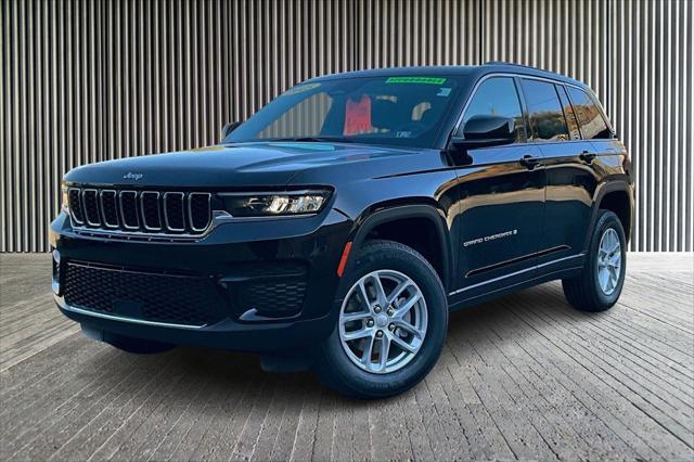 2025 Jeep Grand Cherokee GRAND CHEROKEE LAREDO X 4X4 2025 Jeep Grand Cherokee GRAND CHEROKEE LAREDO X 4X4