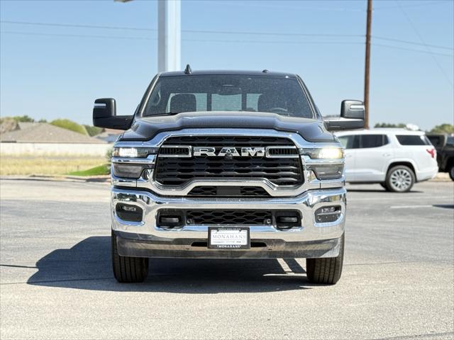 2026 RAM Ram 2500 RAM 2500 TRADESMAN CREW CAB 4X4 64 BOX