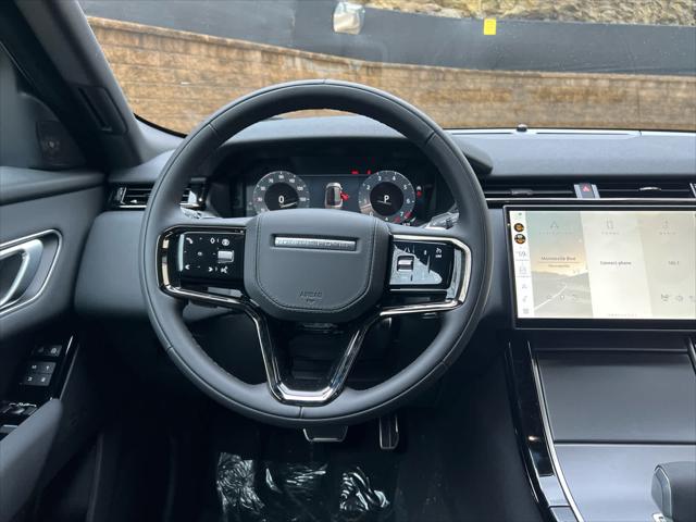 2025 Land Rover Range Rover Velar P250 Dynamic SE