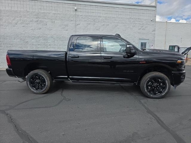 2026 RAM Ram 3500 RAM 3500 LARAMIE CREW CAB 4X4 64 BOX