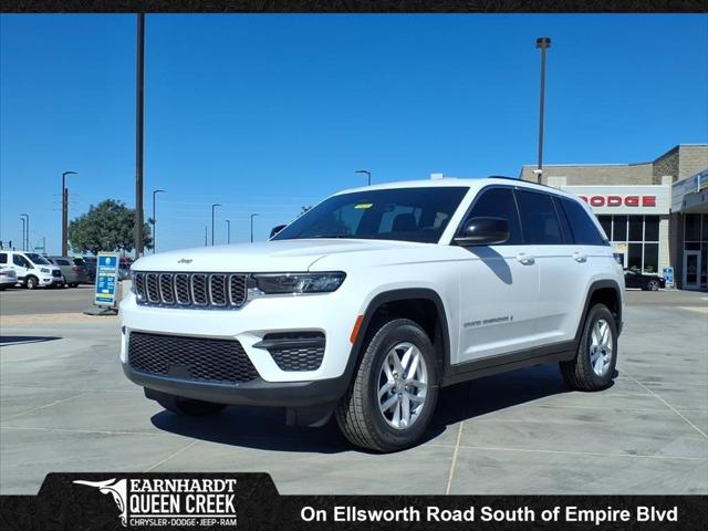 2025 Jeep Grand Cherokee GRAND CHEROKEE LAREDO X 4X4 2025 Jeep Grand Cherokee GRAND CHEROKEE LAREDO X 4X4