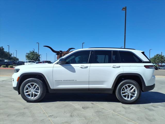 2025 Jeep Grand Cherokee GRAND CHEROKEE LAREDO X 4X4 2025 Jeep Grand Cherokee GRAND CHEROKEE LAREDO X 4X4