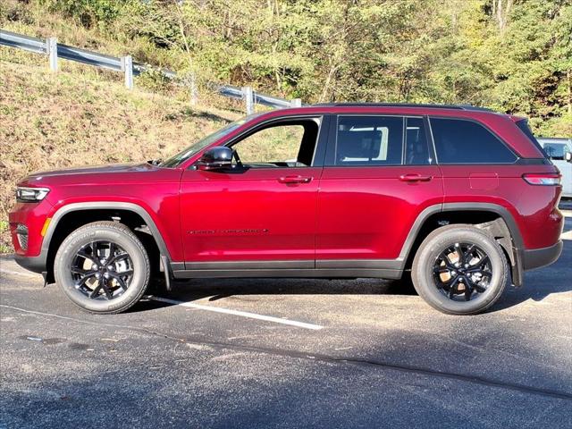 2025 Jeep Grand Cherokee GRAND CHEROKEE ALTITUDE 4X4