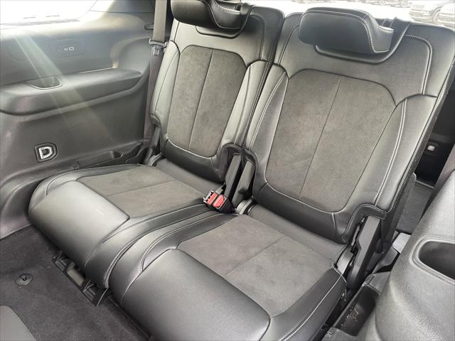 2022 Jeep Grand Cherokee L Altitude 4x4