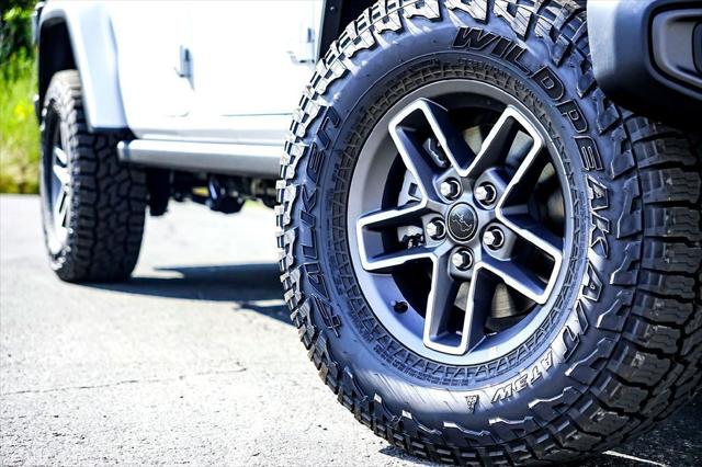 2025 Jeep Gladiator GLADIATOR MOJAVE 4X4