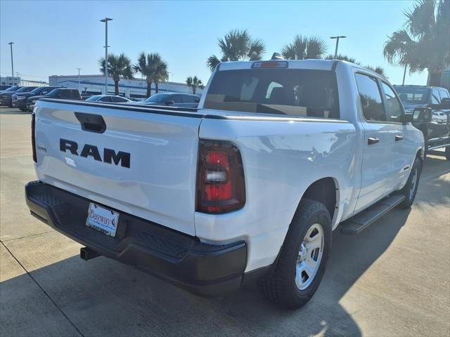 2025 RAM Ram 1500 RAM 1500 TRADESMAN CREW CAB 4X2 57 BOX