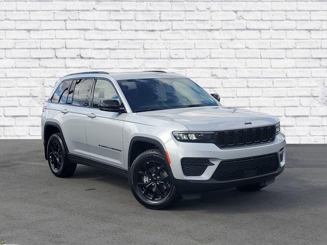 2025 Jeep Grand Cherokee GRAND CHEROKEE ALTITUDE 4X4