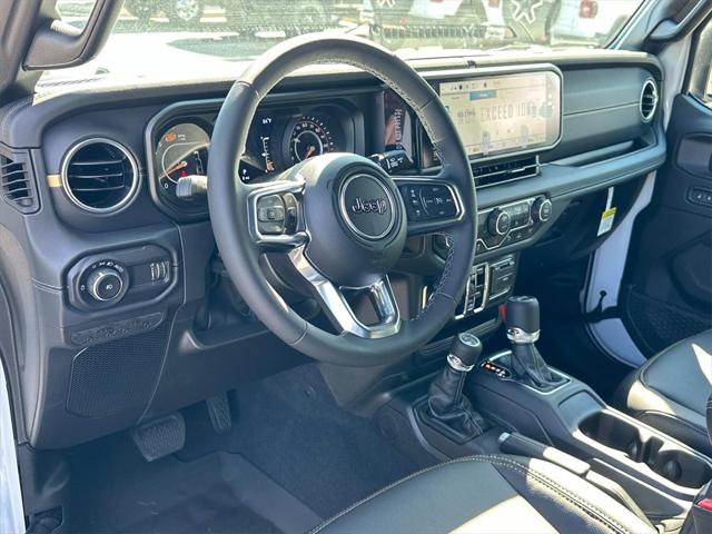 2025 Jeep Wrangler WRANGLER 4-DOOR SAHARA 2025 Jeep Wrangler WRANGLER 4-DOOR SAHARA