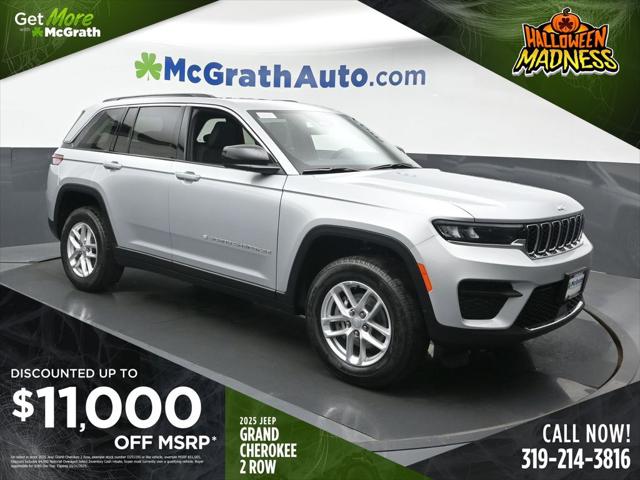 2025 Jeep Grand Cherokee GRAND CHEROKEE LAREDO X 4X4
