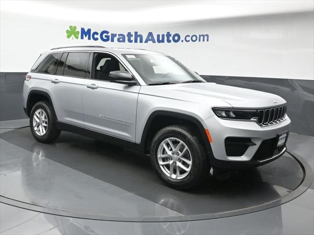2025 Jeep Grand Cherokee GRAND CHEROKEE LAREDO X 4X4