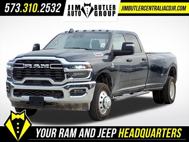 2026 RAM Ram 3500 RAM 3500 TRADESMAN CREW CAB 4X4 8 BOX